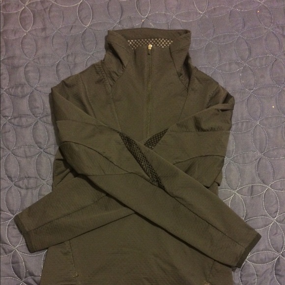 Nike Jackets & Blazers - Nike Motion Cover-up Training 1/2 Zip Jacket